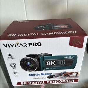 📹📸 ** NEW IN BOX ** Vivitar Pro 8k Digital Camcorder 📹📸
